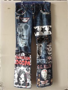 Cherry Clothing, Fashion Sketches Men, Punk Fashion Diy, Punk Jeans, Jeans Custom, Vintage Denim Skirt, Upcycle Clothes Diy, Rockstar Jeans, Diy Clothes Design