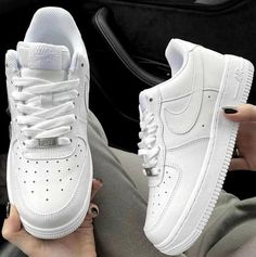 Cool Shoes Women Nike, Nike Air Force Shoes Women, Nike Air Force One Blanche, Airfors Nike, Nikes Shoes Women's, Air Nike Shoes Women, Air Force 1 Blanche, Air Forse1, Air Shoes For Women