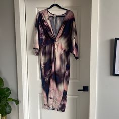 Never Worn Asos Design Knot Front Kimono Midi High Low Dress. Lightweight Fabric That Is Structured Yet Breathable. Abstract Design With Cream, Pink, Purple, And Blue Shades. 100% Polyester. Wash Cold Hang To Dry. Purple Long Sleeve Beach Midi Dress, Purple Long Sleeve Midi Dress For Beach, Purple V-neck Dress For Daywear, Mauve V-neck Dress For Date Night, Purple V-neck Maxi Dress For Brunch, Bohemian Purple Midi Dress For Brunch, Blue High Low Dress, White Flowy Dress, High Low Midi Dress