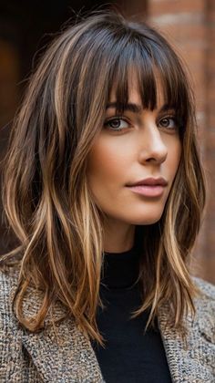 Long Bob Caramel Highlights, Bob For Thinning Hair, Long Bob Mit Pony, Long Bob Hairstyles With Bangs, Balayage With Bangs, Long Length Hair, Flattering Hairstyles, Haircuts For Medium Length Hair, Fabulous Style