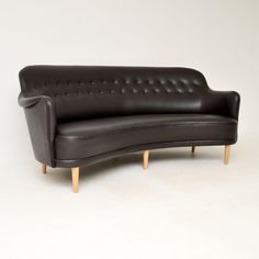 Swedish Leather Samsas Round Sofa Designed by Carl Malmsten