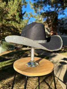 Cowgirl Hats Western, Space Costumes, Tan Hat, Black Cowgirl, Country Concerts, Cowgirl Hats, Bridesmaid Outfit, Western Wedding, Black Rhinestone