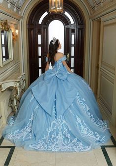 Allure Couture, Sherri Hill Prom Dresses, Wedding Couple Poses Photography, Theme Dress, Pipe Dream, Maria Clara, Sherri Hill Dresses