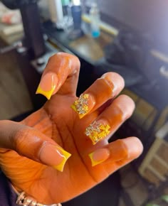 Green And Yellow Acrylic Nails, Braided Nails, Drippy Nails, Yellow Acrylic Nails, Bf Aesthetic, Posh Nails, Yellow Nails Design, Nails Yellow