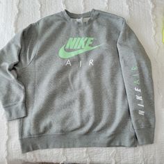 Nike Air Crewneck Sweatshirt Swoosh 2023 Size Xlarge Light Gray & Pistachio Logo On Front And Down Sleeve Gender Neutral Tag Removed-Washed & Never Worn Brand New Condition He Spring Nike Crew Neck Sweatshirt, Green Crew Neck Sweatshirt Athleisure, Relaxed Fit Green Sweatshirt With Logo Print, Green Relaxed Fit Sweatshirt With Logo Print, Nike Green Athleisure Sweatshirt, Green Crew Sweatshirt For Spring, Nike Green Relaxed Fit Top, Green Logo Print Sweatshirt For Spring, Nike Green Top With Logo Print