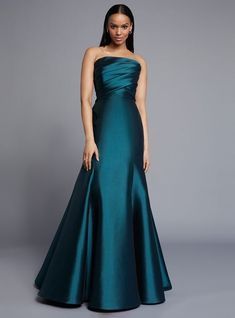 Best Wedding Guest Dresses, Evening Dresses For Weddings, Grad Dresses, Strapless Gown, Groom Dress, Classy Dress, Fancy Dresses, Guest Dresses, Pretty Dresses