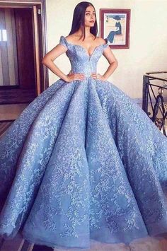 Fitted Off-shoulder Gown For Debutante Ball, Off-shoulder Ball Gown For Debutante Ball, Off-shoulder Prom Gown With Detachable Train, Bridal Shoes High Heels, Ball Gown Elegant, Wedding Evening Party, Shoes For Wedding, Blue Ball Gowns, Gown Elegant