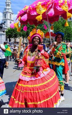 Brazil Carnival Costume, Elaborate Costumes, Trafalgar Square London, 2014 World Cup, African Origins, Trafalgar Square, Folk Dance