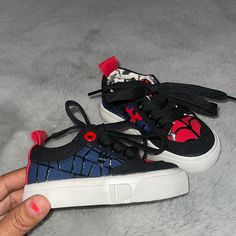 New No Tags Got Them For Grandson But Were Too Small. Spider-Man!! Tie Size 5 Smoke & Pet Free Green Bin Spider Man Shoes, Green Bin, Marvel Spiderman, Kids Shoes, Black Red, Spiderman, Shoes Mens, Kids Shop, Black And Red