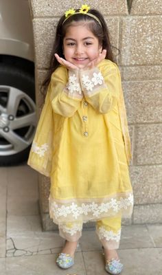 Baby Girl Suit Design, Baby Girl Shalwar Kamez Design, Kids Wedding Outfits Girl Pakistani, Baby Girl Dresses For Wedding Pakistani, Khan Dress For Baby Girl, Baby Girl Summer Dress Design Pakistani, Kids Ethnic Wear