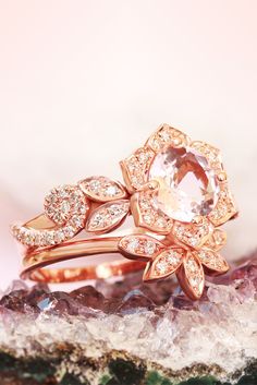 Lily Flower Morganite and Rose Gold Diamond Engagement Ring With Leaves Diamond Wedding Matching Side Band Wedding Diamond Ring With Rose Cut Morganite, Morganite Diamond Ring With Center Stone For Wedding, Brilliant Cut Morganite Wedding Jewelry, Rose Gold Flower Ring Round Cut For Wedding, Morganite Diamond Wedding Ring, Morganite Diamond Ring For Wedding, Morganite Gemstone Diamond Ring For Wedding, Rose Gold Flower Ring With Halo Setting For Wedding, Morganite Diamond Ring With Diamond Accents For Wedding