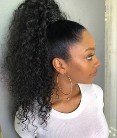 If you are blessed with amazing coily hair texture-i bet you can try these fun looks. No worries even if you have short coily hair. You can always give a try to extensions and wigs. Fringe Ponytail Hairstyles, High Curly Ponytail Weave, High Curly Ponytail, Wrap Around Ponytail, Curly Ponytail