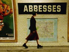 Amelie, The Wall, A Woman, Walking, Wall