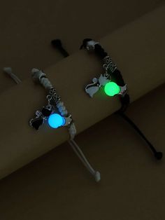 Luminous Bead Decor Bracelet 2pcs Relationship Bracelets, Bff Jewelry, Embellished Fashion, Pretty Jewelry Necklaces, Chic Bracelet, Magical Jewelry, Cat Pendants, Couple Bracelets, Pendant Bracelet