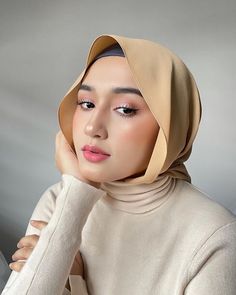 Awek Tudung, Shandy, Fashion Hijab, Muslim Girls, Muslim Women, Celebrities Female, A A