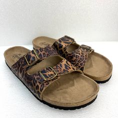 ** Thank You For Considering Our Store! We Appreciate Your Business And Support ! Northside Two Straps Slide Sandal In Animal Printed Brown / Tan Size Women's 9 - Faux Leather Upper. * New With Tag, No Box. * Order Will Be Shipped Within One Business Day Of Payment Besides Sunday And Holidays. Casual Adjustable Double Strap Footbed Sandals, Vacation Slippers With Textured Footbed In Brown, Vacation Brown Slippers With Textured Footbed, Brown Summer Slippers With Cork-bed Midsoles, Brown Open Toe Flip Flops With Cork-bed Midsoles, Brown Round Toe Beach Slippers, Brown Synthetic Flat Footbed Sandals, Casual Brown Sandals For Outings, Vacation Slippers With Buckle Closure