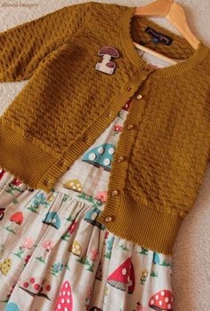 Colorful Cottagecore, Otome Fashion, Cottagecore Fall, Girls Power, Upcycled Clothes, Retro Mode, Zooey Deschanel, Cath Kidston, Mori Girl