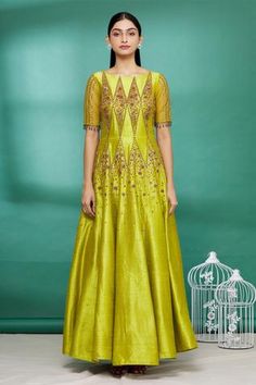 Shop for Irrau by Samir Mantri Green Raw Silk Embroidered Anarkali With Dupatta for Women Online at Aza Fashions Floor-length Pista Green Embellished Traditional Wear, Floor-length Embellished Traditional Wear In Pista Green, Floor-length Embellished Pista Green Traditional Wear, Traditional Embellished Pista Green Anarkali Set, Fitted Slub Silk Churidar For Wedding, Pista Green Embellished Floor-length Traditional Wear, Embellished Green Anarkali Set For Eid, Pista Green Floor-length Embellished Traditional Wear, Eid Embellished Green Anarkali Set