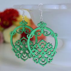 *Ready to Ship* Beautiful green laser cut earrings -Eye-catching -Light weight Fun addition to your jewelry collection! They also make a great gift! *ear wires are hypoallergenic nickel free <> Green Chandelier Earrings As Gift, Dramatic Earrings, Popular Earrings, Billings Mt, Laser Cut Earrings, Cut Earrings, Spring Earrings, Green Laser, Earrings Christmas