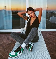 Highcut Shoes Outfit Women Aesthetic, All White Jordan 1, Grunge Diy, White Jordan 1, Black White Jordans, Jordan 1 Sneakers, Jordan Green, Green Jordans, Pinterest Life