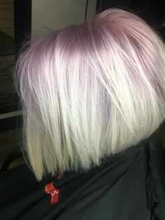 Shadow root platinum violet water colors inverted bob purple hair Purple Underneath Hair, Shadow Roots Hair, French Bob, Shadow Root, Hair 2018, Bob Styles, Hair Color Techniques, Platinum Blonde Hair, Color Techniques