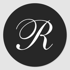 the letter p in black and white on a round sticker that says,'r '