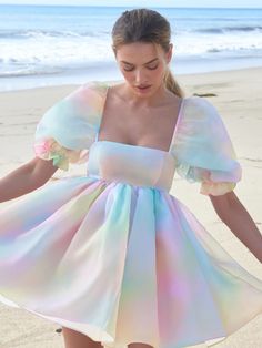 French Princess, Fluffy Skirt, Puffy Dresses, Puff Dress, Dress Backless, Bubble Dress, Rainbow Dress, Mini Robes, Sleeves (women)