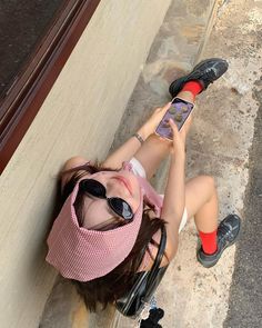 Outfits Asian, Tudor Period, Viral Aesthetic, Bizarre Pictures, Chanel Lipstick, Workout Inspo, Ig Account, Coquette Style