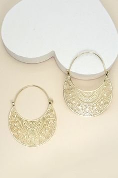 Boho Bali Style Filigree Crescent Round Hoop Earrings. Sophisticated & elegant filigree touch. DIMENSION length: 2"width: 1.5" earring back: Hingemetal finish: Gold Platingproduct: Lead & Nickel Compliantanti-tarnish: Double E-coating Ornate Gold Filigree Hoop Earrings, Brass Filigree Hoop Earrings For Festivals, Brass Filigree Dangle Hoop Earrings, Brass Filigree Hoop Earrings, Festival Brass Filigree Hoop Earrings, Bali Style, Bali Fashion, Wall Accessories, Earring Backs