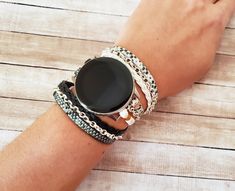 Boho Hippie Samsung Galaxy Watch Band 40 44mm Silver Snake Skin Animal Print Galaxy Watch Strap Silver Chain Bracelet for Galaxy Active 2 The band fits Samsung Galaxy( 42mm) , Galaxy Watch Active (40/44mm), Galaxy Watch Active 2 (40/44mm), Galaxy Active 3 (41mm) Band Width: 20mm PLEASE, MEASURE YOUR WRIST BEFORE ORDERING THE BAND. HOW TO MEASURE: Using a fabric tape measure, encircle the part of your wrist where you will be wearing your watch. If your wrist size is not included in the variation Leather Chain Bracelet, Black Snake Skin, Handmade Watch Bands, Birthday Thanksgiving, Snake Patterns, Black Snake, Samsung Galaxy Watch, Silver Chain Bracelet, Leather Wrap Bracelet