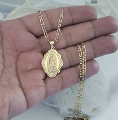 Virgin Mary Necklace Gold, Gold Virgin Mary Necklace, Mary Necklace Gold, Guadalupe Necklace, Mary Necklace, Virgin Mary Necklace, Mexican Jewelry, Jewelry Accessories Ideas, Figaro Chain