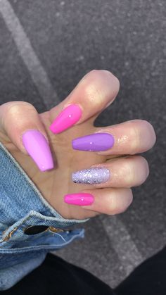 Pink And Purple Nails, Pastel Pink And Purple, French Tip Gel Nails, Pink Tip Nails, Henna Nails, Acrylic Nail Shapes, Red Acrylic Nails, Vintage Nails, Simple Gel Nails