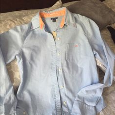 American Eagle Size Small. Runs Small. Sorry The Tag Reads Size 2. It's Probably An E Tea Small Cheap Light Indigo Button-up Shirt, Oxford Shirt, American Eagle Outfitters, American Eagle, Button Down Shirt, Oxford, Size 2, Color Blue, Womens Tops