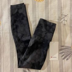 Lululemon Diamond Dye Wunder Train Leggings Diamond Dye Lululemon Outfit, Diamond Dye Leggings, Lululemon Diamond Dye, Baileys Christmas, Lulu Lemon Pants, Lululemon Kids, 2024 List, Clothes Nike, Birthday 13