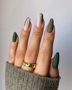 Stand out with these unique matte olive green nail designs. Ideal for those who love trendy and chic manicures. Save this pin and explore the article for more inspiration! Nails Reference, Dark Green Nails, Green Nail Art, Fall Manicure, Green Nail Designs, Green Nail Polish, Matte Nails Design, Green Nail, French Nail Designs