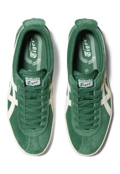 Onitsuka Tiger MEXICO DELEGATION - Sneaker low - pine green cream Mexico Delegation, Green Trainers, Basket Vintage, Vintage Sneakers, Green Sneakers, Onitsuka Tiger, Pine Green, Green Cream, Track And Field