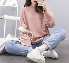 Jeans Outfit Korean, Pale Blue Jeans, Blue Jeans Outfit, Korean Fashion Ideas, Simple Casual Outfits, Korean Clothes, Korean Fashion Outfits, Outfit Korean