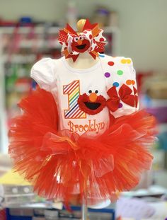 Elmo Birthday Tutu Outfit - Darling Little Bow Shop Sesame Street Tutu Outfits, Elmo Tutu Birthday Outfit, Elmos World Birthday Party Girl, Elmo First Birthday Party Girl, Elmo Birthday Party Girl, Girly Elmo Birthday Party, Elmo Birthday Outfit, Elmo Decorations, Elmo Face