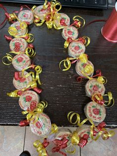 a bunch of ornaments that are sitting on a table