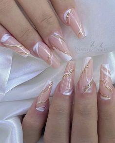 Elegant Prom Nails, Quinceanera Nails, Makeup Nails Designs, Graduation Nails, Fancy Nails Designs, Stylish Nails Designs, Simple Acrylic Nails, Fall Acrylic Nails