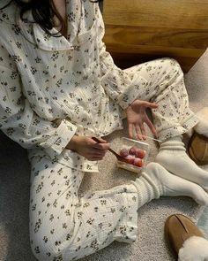 Pajamas Aesthetic, Camorra Chronicles, Cute Pjs, Cora Reilly, Cute Pajamas, Miss Dior, Pj Sets, Style Outfits, Aesthetic Clothes