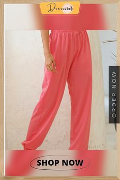 Effortless and Chic Pants Chic Pants, Women's Outfits By Occasions, Sleep And Loungewear, Self Confidence, Women Collection, Natural Beauty, Womens Bottoms, Every Day, High Waist