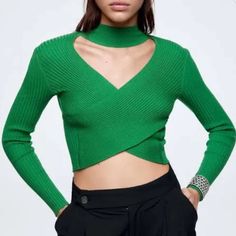 Zara Sweater Nwt Size Large Women Sweaters Winter, Zara Sweater, Knitted Top, Knit Crop Top, Green Sweater, Winter Sweaters, Zara Women, Zara Tops, High Collar