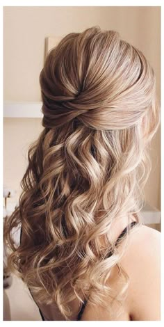 Golden Blonde Hair Color, Bridemaids Hairstyles, Half Up Wedding Hair, Mother Of The Bride Hair, Bridesmaid Hair Makeup, Simple Wedding Hairstyles