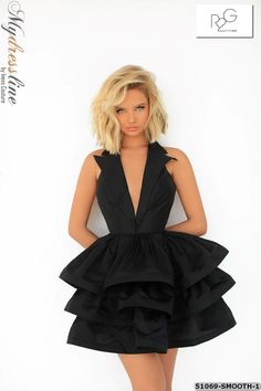 Looking for the perfect dress to make a statement at your next big event? Check out Tarik Ediz's Spring 2022 prom collection! This taffeta dress is sure to turn heads and have you feeling your best. Shop now and get ready to wow the crowd! Plastic Dress, Taffeta Fabric, Tarik Ediz, Unique Prom Dresses, Taffeta Dress, Black Tie Event, Artistic Hair, Adore You, Dress 16