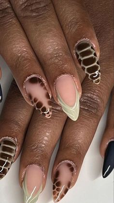 Nails Acrylic Short Summer, Fall Nail Designs 2024, Nails Acrylic Brown, Classy Nails Acrylic, White Design Nails, Earth Tone Nails, Brown Nails Acrylic, Nails Acrylic French Tip, Camp Nails