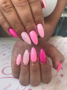 Pink Gel Nails, Pink Nail Art, Gel Nail Colors, Nails Desing, Beautiful Nail Designs, Gorgeous Nails, Love Nails, Nail Trends