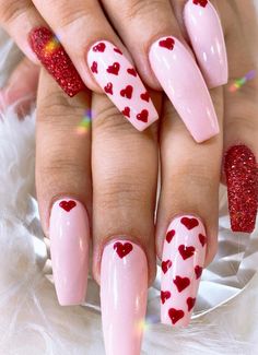 Valentine Nails Designs For Short Nails, Pink And Blue Valentines Nails, Barbie Pink Valentines Nails, Casual Valentines Nails, Pink Acrylic Valentines Nails, Valentine’s Day Nails Red And Pink, Pink Heart Valentine Nails, February Nails Ideas Valentines Day Red And Pink, Simple Nail Designs Valentines Day