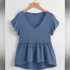 This Top Is So Cute But I Got A Size Too Big . Never Worn! Adrette Outfits, Smock Top, Waffle Knit Top, Butterfly Sleeves, Women T Shirts, Knitted Tshirt