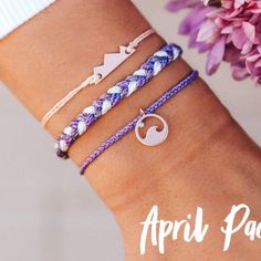 Pura Vida Bracelets Club April Comes With Draw Sting Bag And Sticker Jewelry Pura Vida, Teen Boxing, Stitch Fix Kids, Pura Vida Jewelry, Pura Vida Bracelets, Summer Bracelets, Cute Bracelets, Shoe Dazzle, Bracelet Patterns